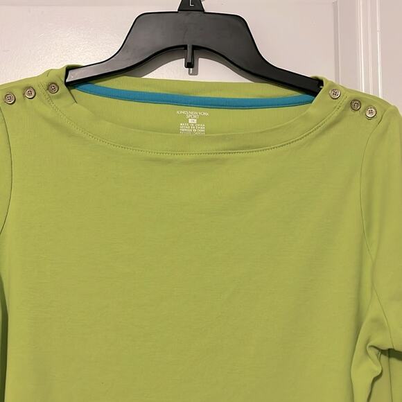 Jones New York Sport Lime Green Top - Picture 3 of 8